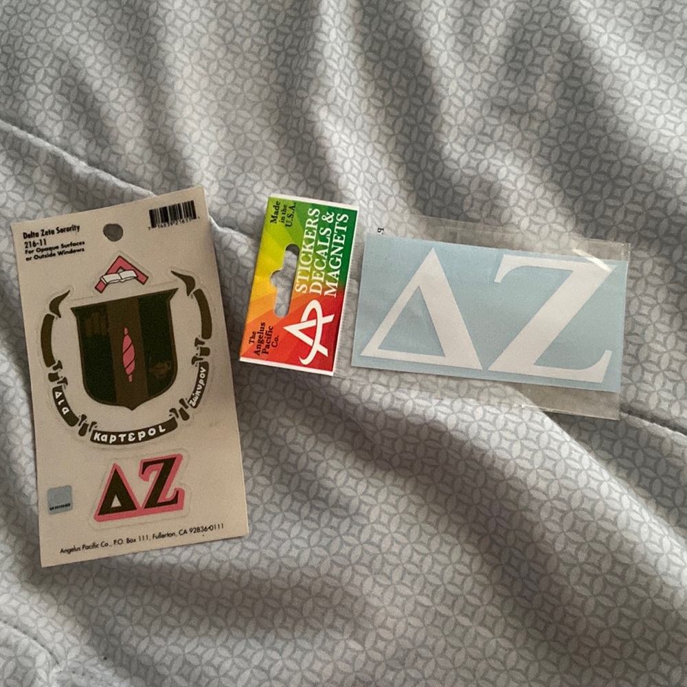 NWT 💓DELTA ZETA Sorority • stickers bundle